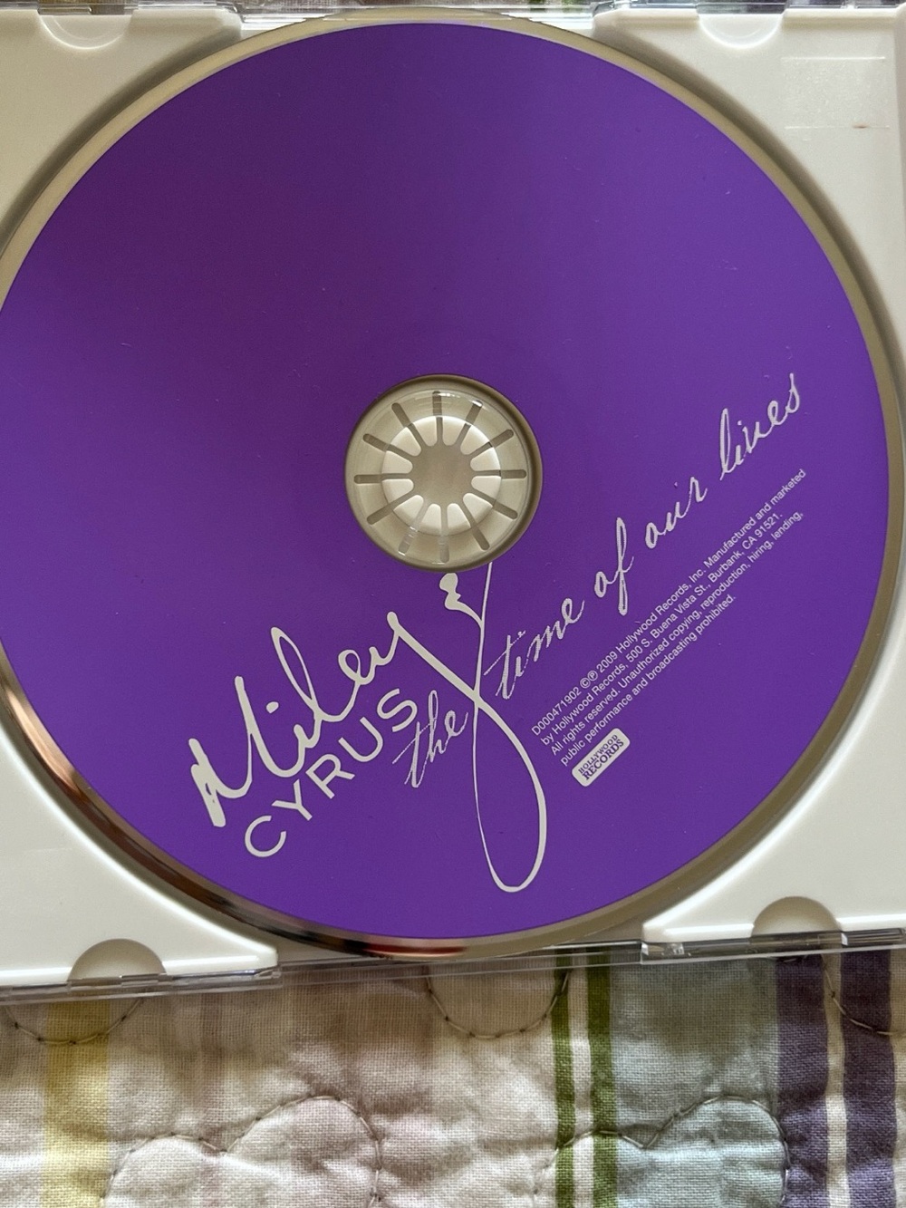 Miley Cyrus & Max Azria Purple CD Back Cover - Picture 6 of 7